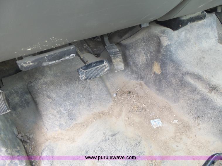 image for item L7222 2006 Ford F250 Super Duty pickup truck