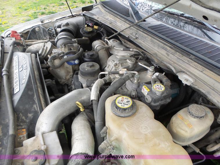 image for item L7223 2008 Ford F450 Super Duty truck cab and chassis