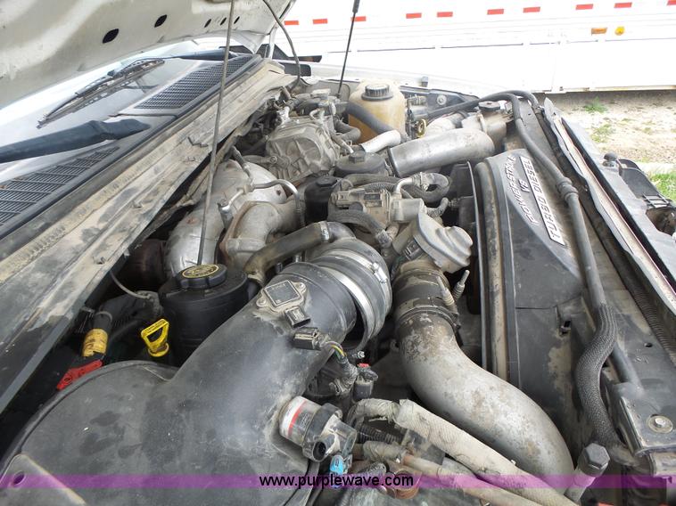 image for item L7223 2008 Ford F450 Super Duty truck cab and chassis