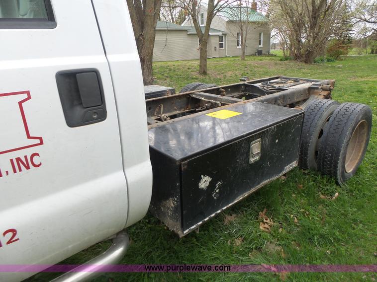 image for item L7223 2008 Ford F450 Super Duty truck cab and chassis