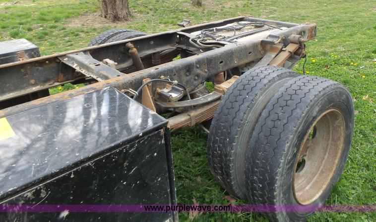 image for item L7223 2008 Ford F450 Super Duty truck cab and chassis