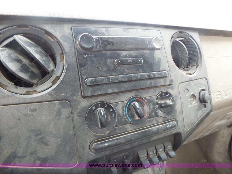 image for item L7223 2008 Ford F450 Super Duty truck cab and chassis