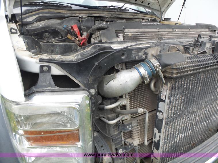 image for item L7223 2008 Ford F450 Super Duty truck cab and chassis