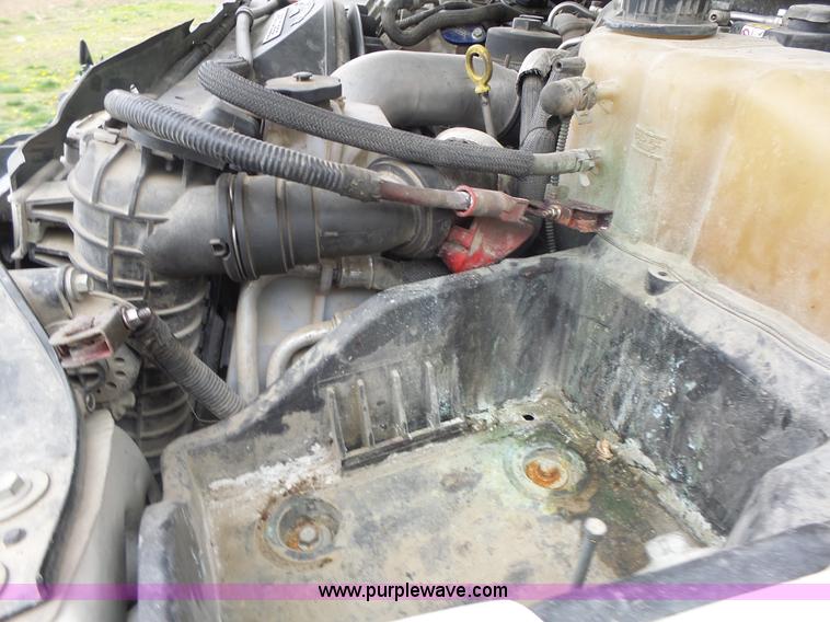 image for item L7223 2008 Ford F450 Super Duty truck cab and chassis