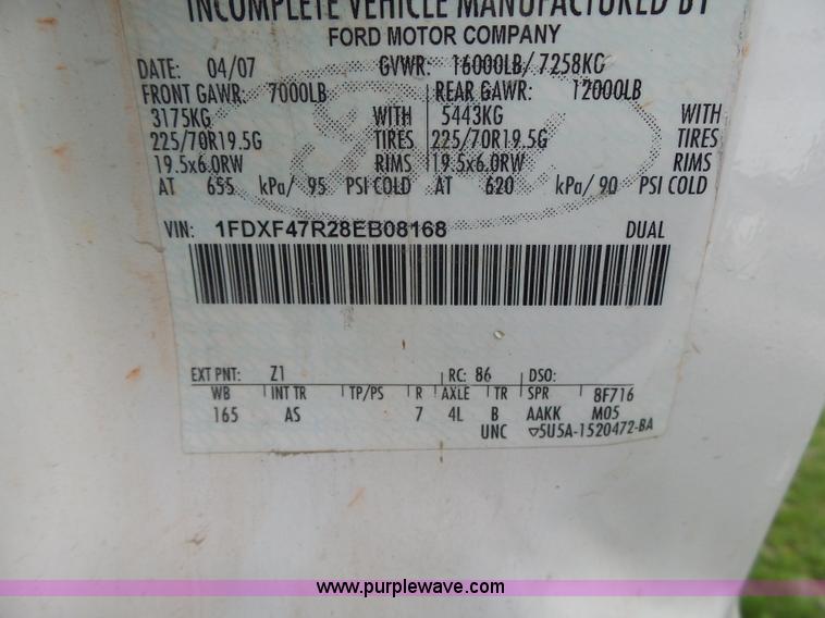 image for item L7223 2008 Ford F450 Super Duty truck cab and chassis