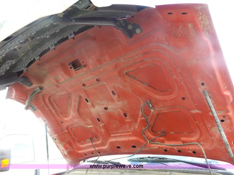 image for item L7224 2008 Ford F350 Super Duty Crew Cab flatbed pickup truck