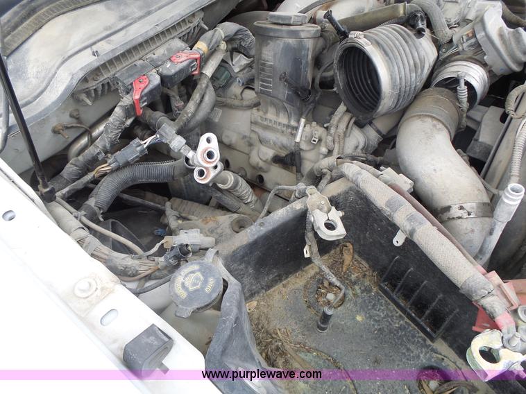 image for item L7225 2008 Ford F450 Super Duty Crew Cab flatbed truck