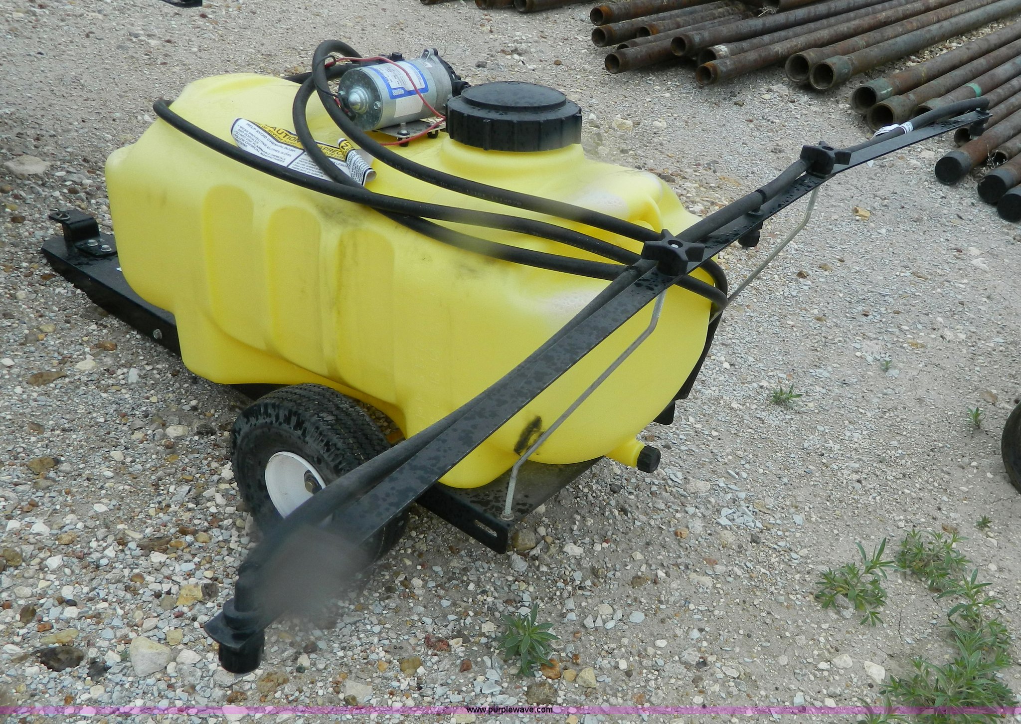 Brinly yard sprayer in Ellis, KS Item AX9526 sold Purple Wave
