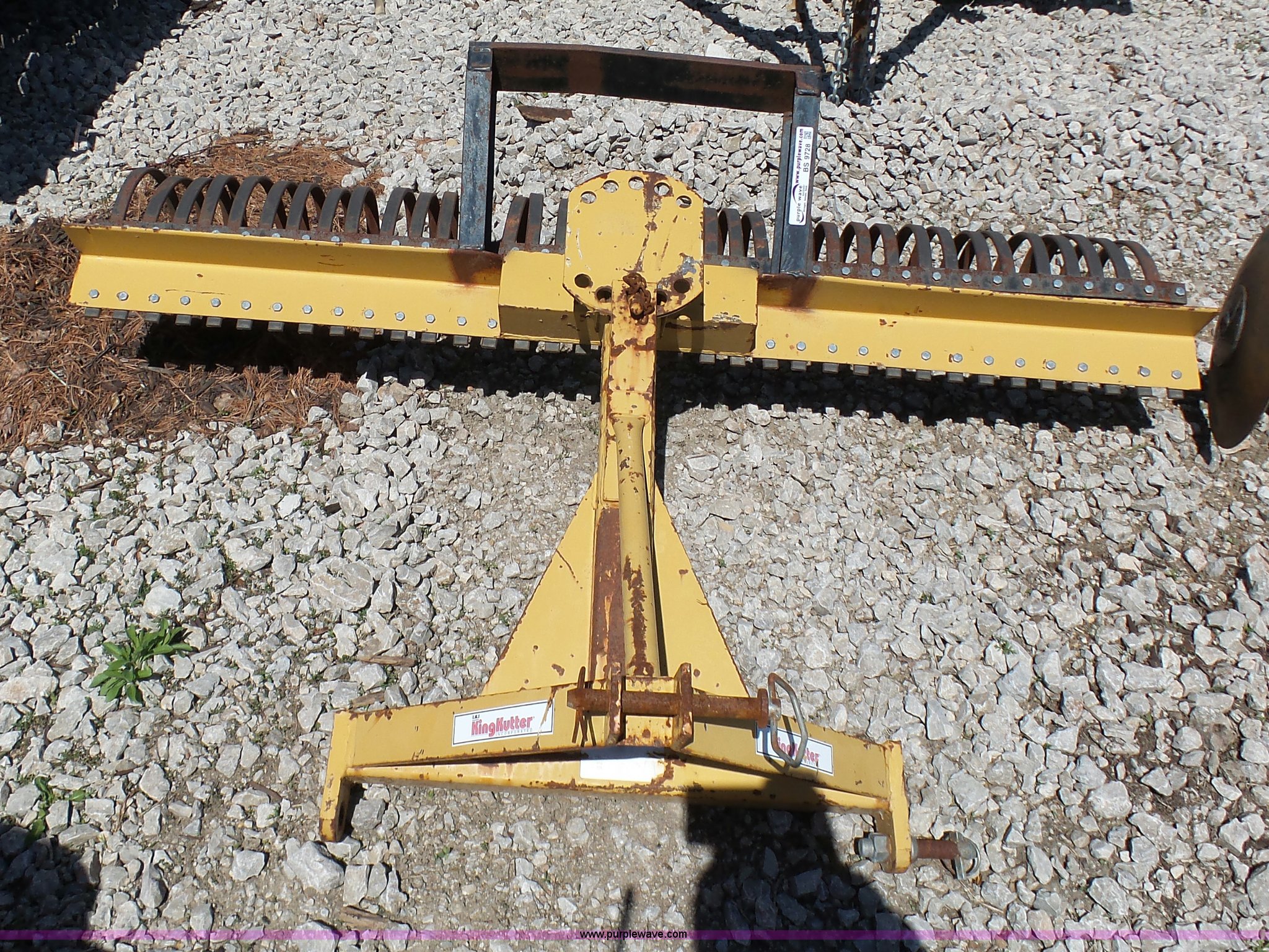Landscape rake in Grandview, MO | Item BS9728 sold | Purple Wave
