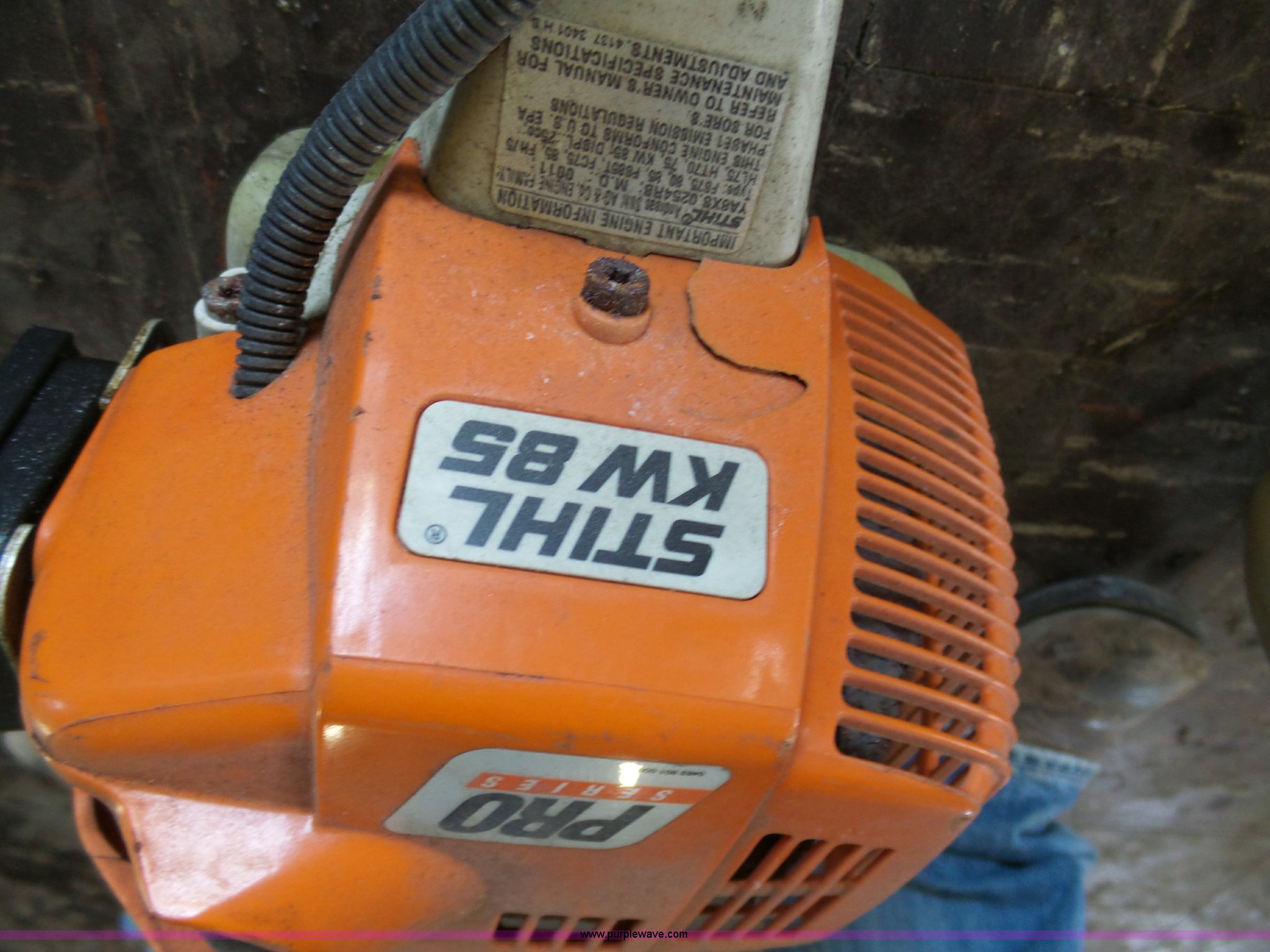 Lawn and garden equipment in Grandview, MO Item BS9749 sold Purple Wave