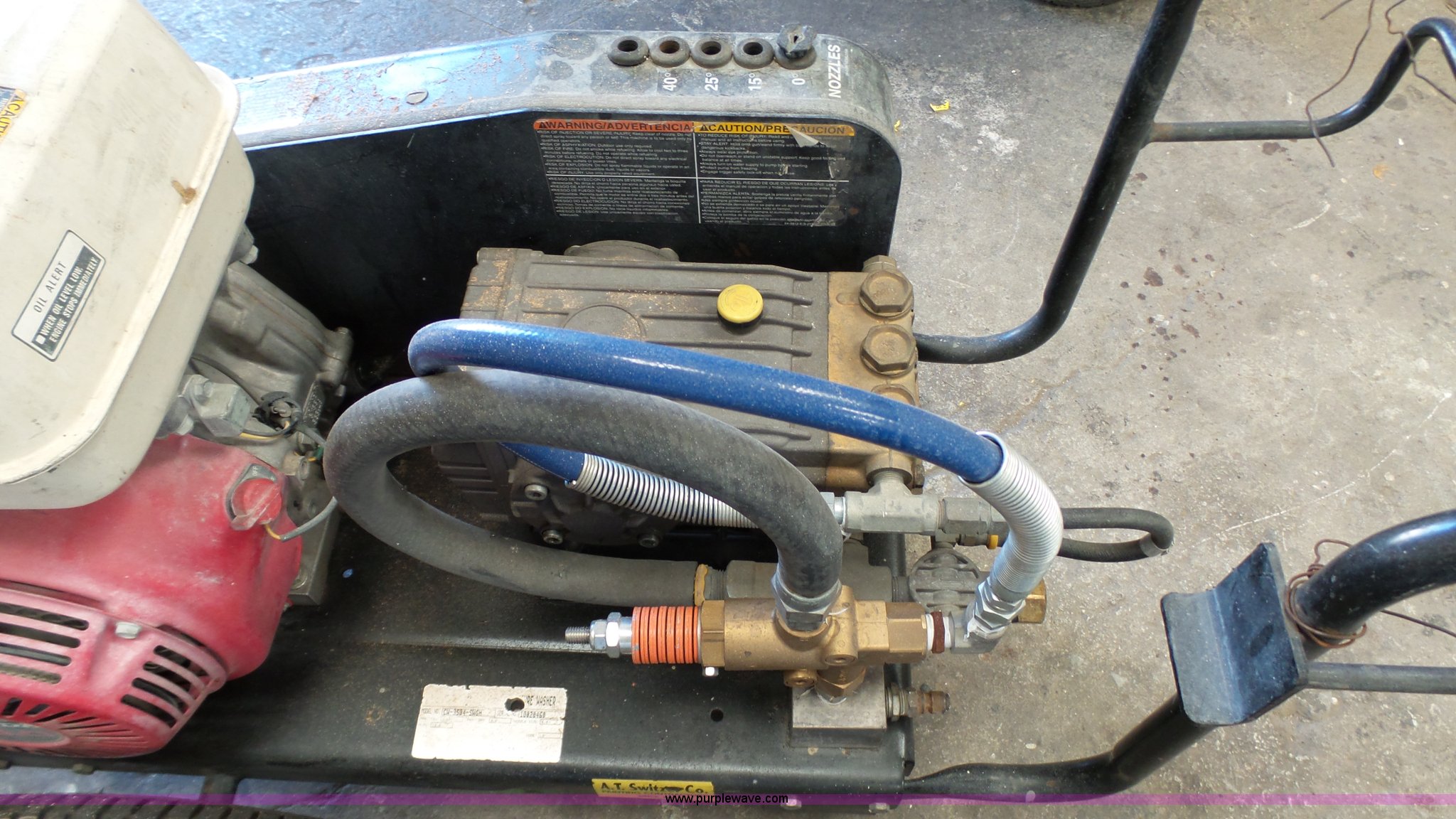 Sherwin Williams 3504 pressure washer in Kansas City, MO Item L2122