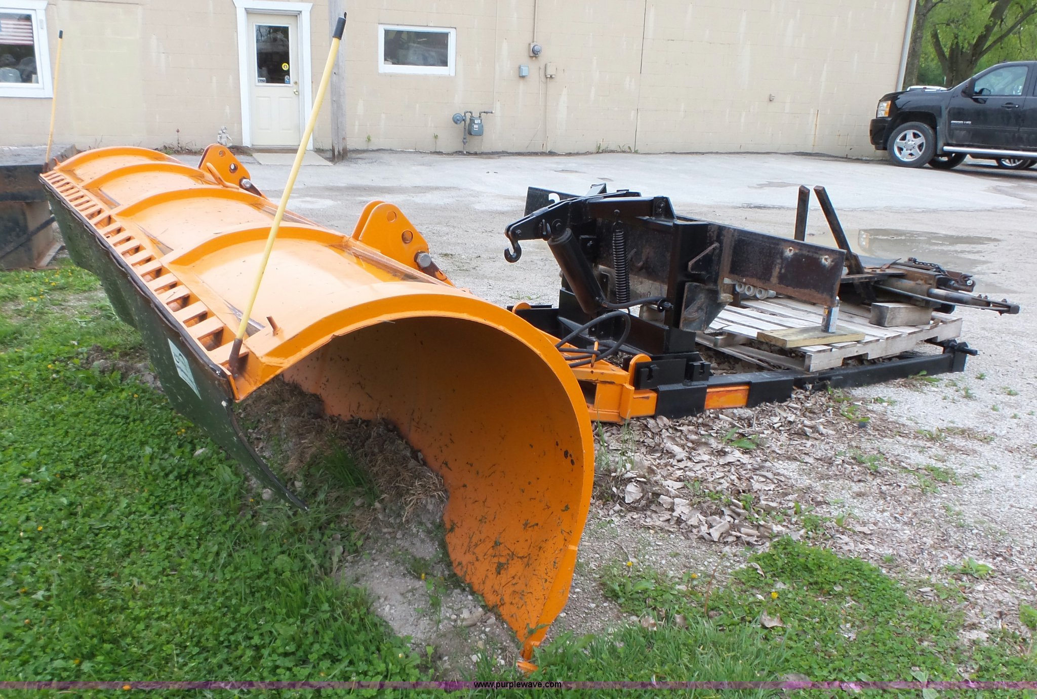 Snow plow in Ames, IA Item L5717 sold Purple Wave