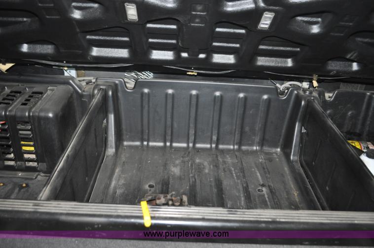 image for item G7328 2007 Freightliner Columbia semi truck