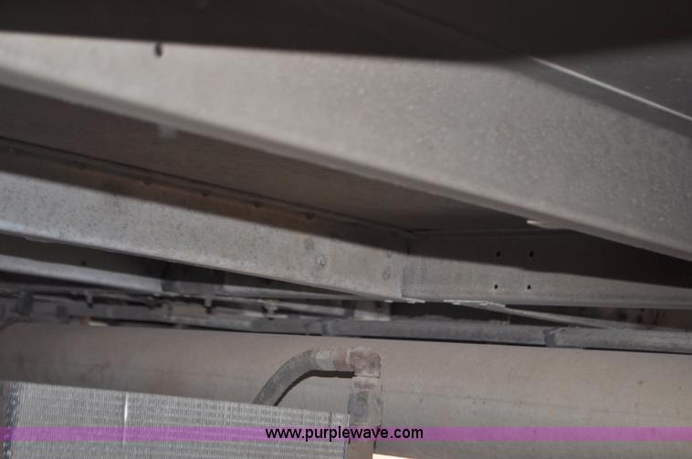 image for item G7328 2007 Freightliner Columbia semi truck