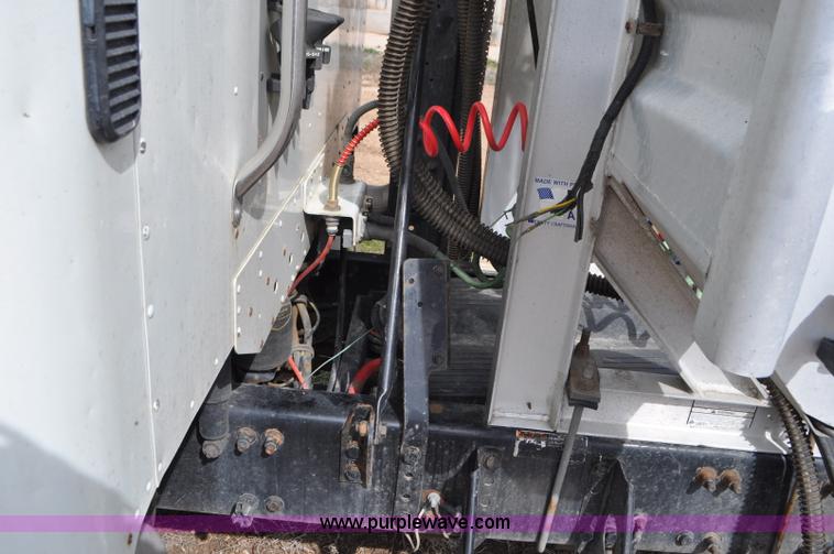 image for item G7328 2007 Freightliner Columbia semi truck