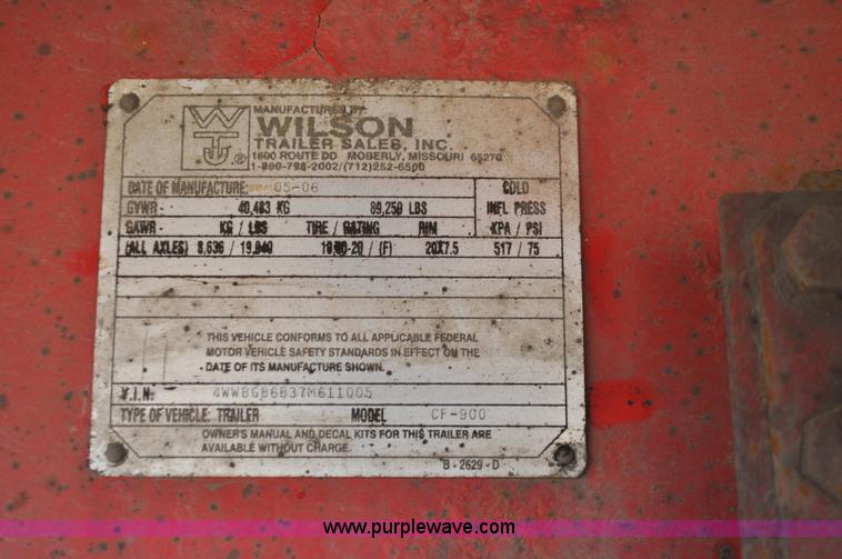 image for item G7329 2007 Wilson CF900 flatbed trailer