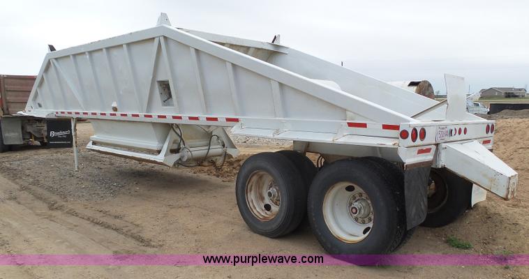image for item J6125 1994 Ranch bottom dump trailer