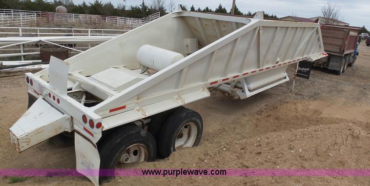 image for item J6125 1994 Ranch bottom dump trailer