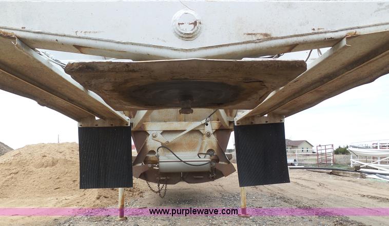 image for item J6125 1994 Ranch bottom dump trailer