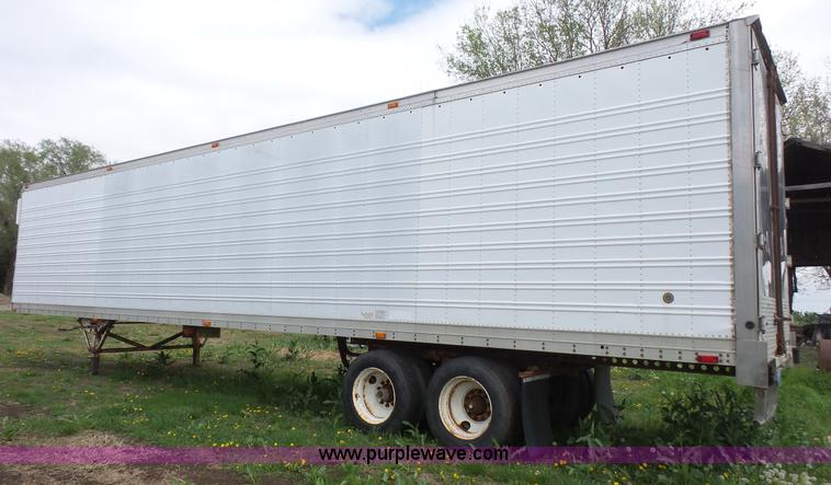 image for item K4567 1987 American A455 dry van trailer