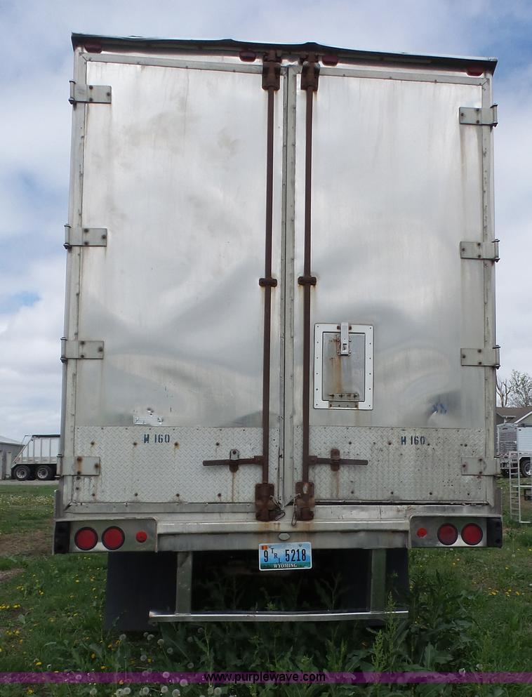 image for item K4567 1987 American A455 dry van trailer