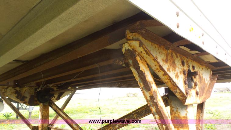 image for item K4567 1987 American A455 dry van trailer