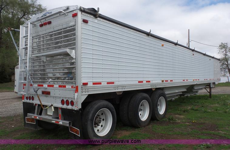 image for item K5198 1999 Timpte Super Hopper double hopper grain trailer