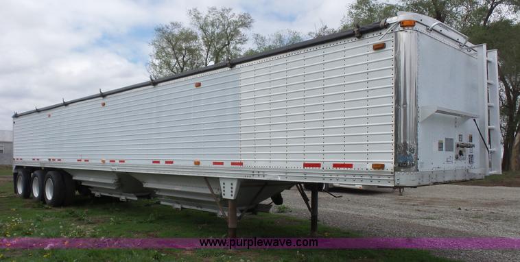 image for item K5198 1999 Timpte Super Hopper double hopper grain trailer