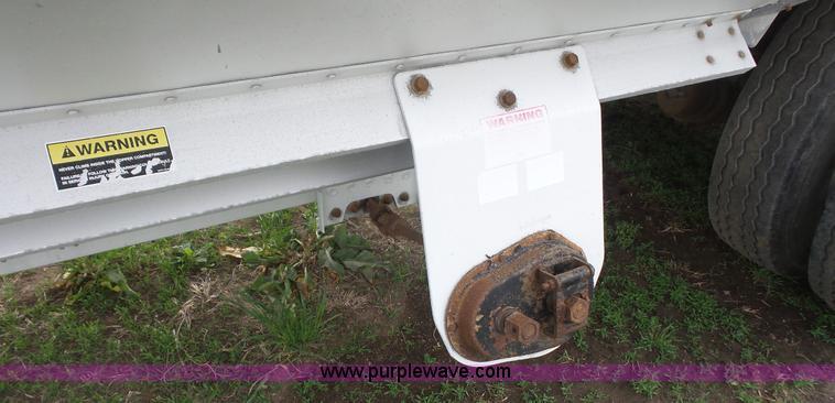 image for item K5198 1999 Timpte Super Hopper double hopper grain trailer