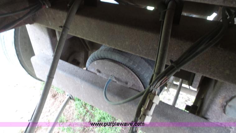 image for item K5198 1999 Timpte Super Hopper double hopper grain trailer