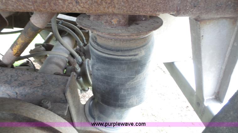 image for item K5198 1999 Timpte Super Hopper double hopper grain trailer