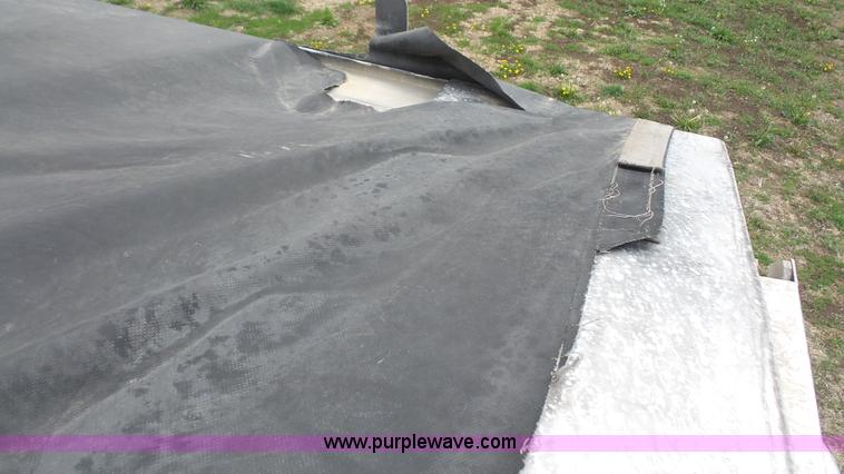 image for item K5198 1999 Timpte Super Hopper double hopper grain trailer