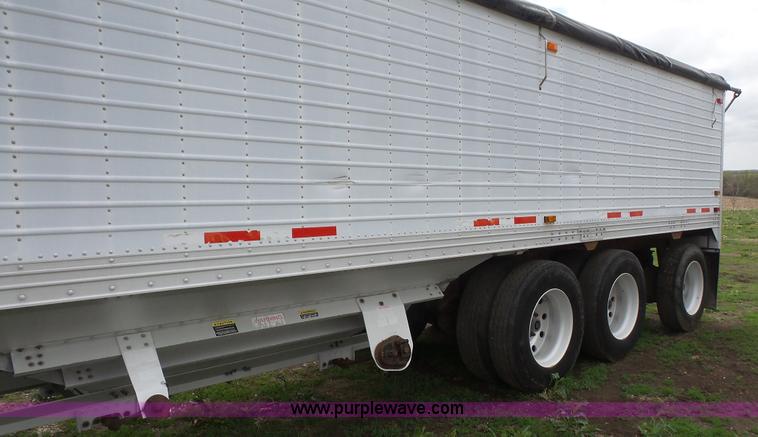 image for item K5198 1999 Timpte Super Hopper double hopper grain trailer