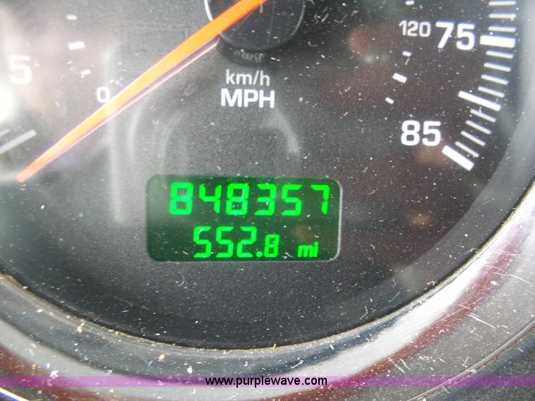 image for item K7944 2007 Kenworth T800 semi truck