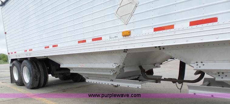 image for item K7961 2002 Timpte double hopper grain trailer