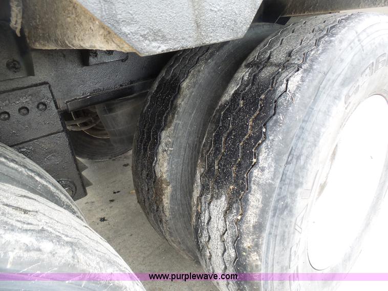 image for item K7961 2002 Timpte double hopper grain trailer