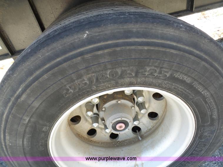 image for item K7987 2011 Transcraft TL-2000 flatbed trailer