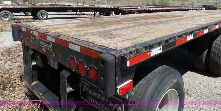 image for item K7987 2011 Transcraft TL-2000 flatbed trailer