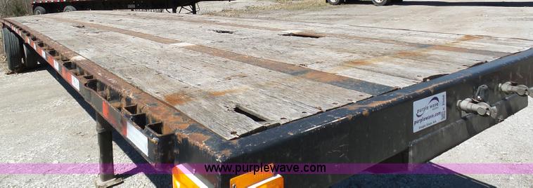 image for item K7988 2007 Transcraft TL-2000 flatbed trailer