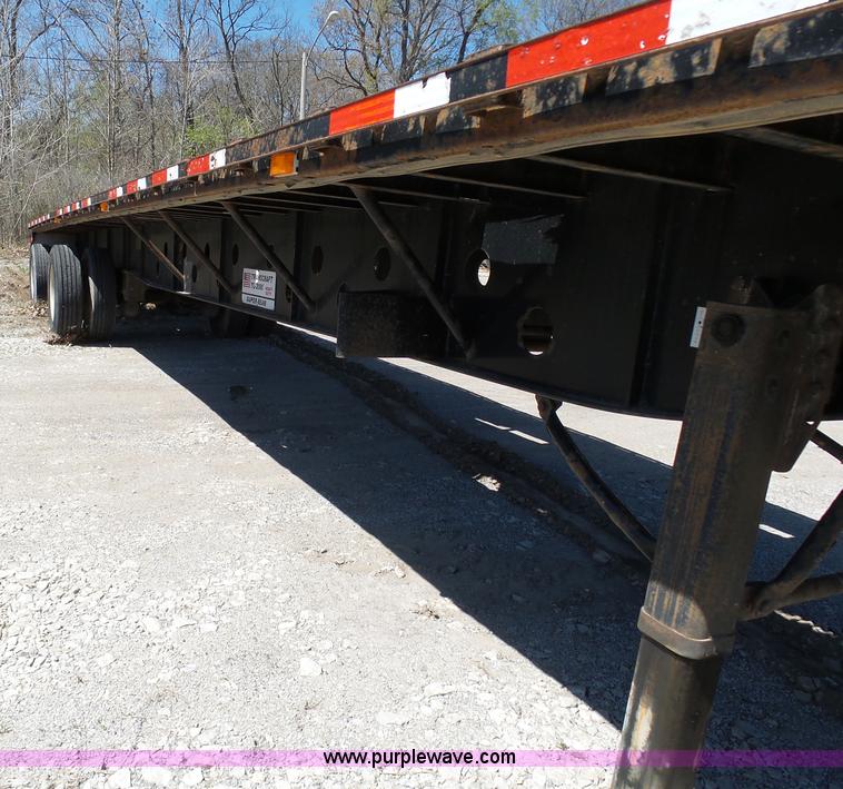 image for item K7988 2007 Transcraft TL-2000 flatbed trailer