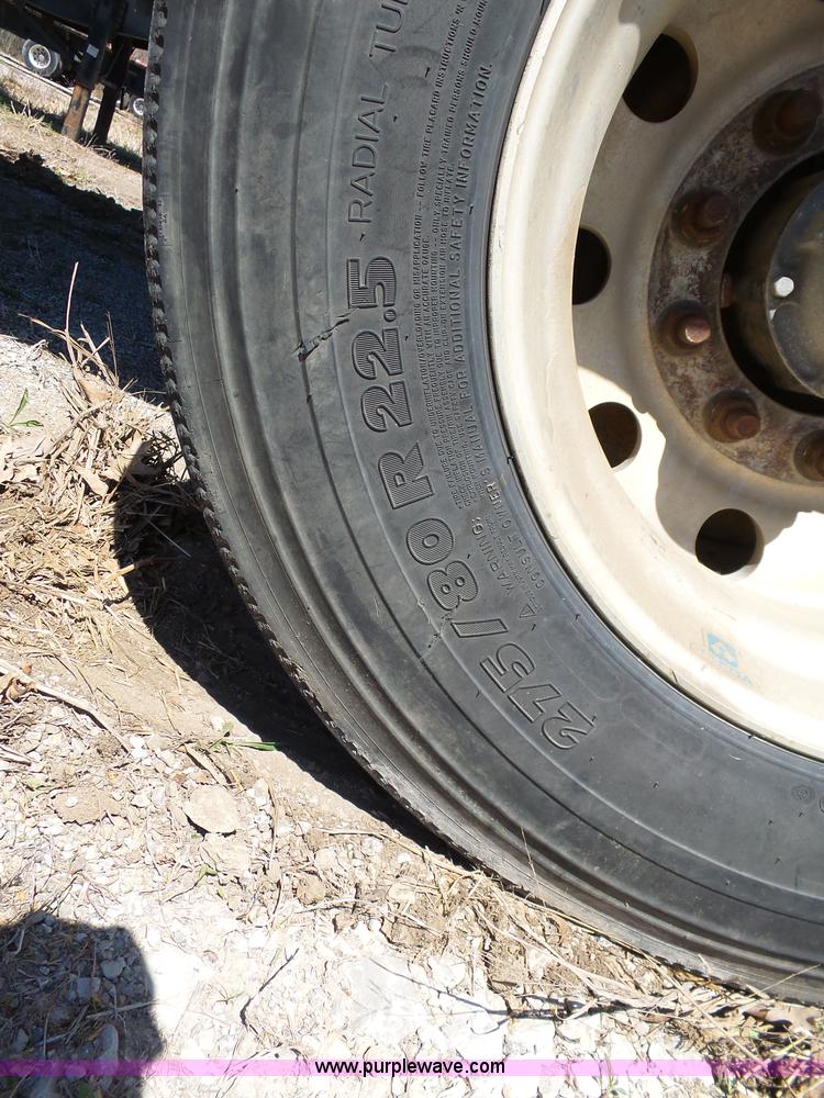 image for item K7988 2007 Transcraft TL-2000 flatbed trailer