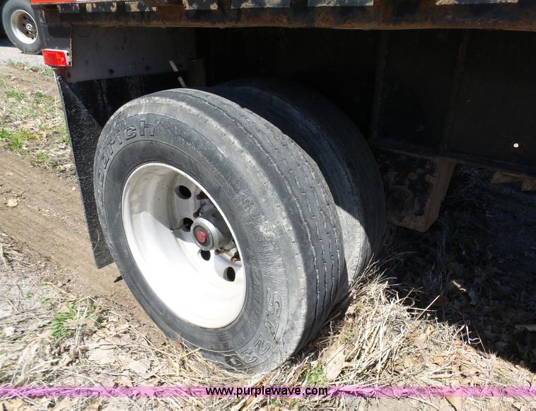 image for item K7988 2007 Transcraft TL-2000 flatbed trailer