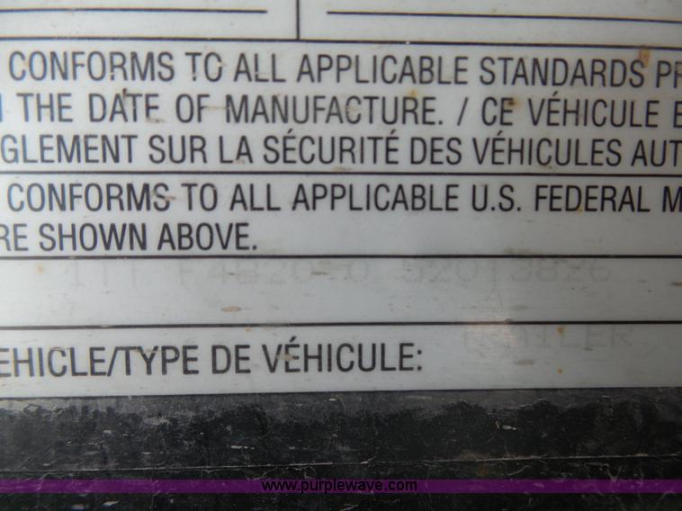 image for item K7989 2005 Transcraft TL-2000 flatbed trailer