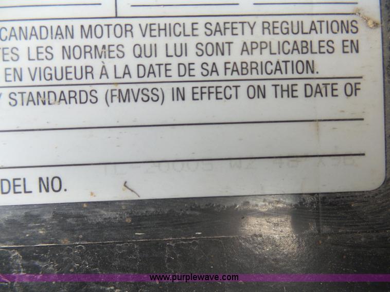 image for item K7989 2005 Transcraft TL-2000 flatbed trailer