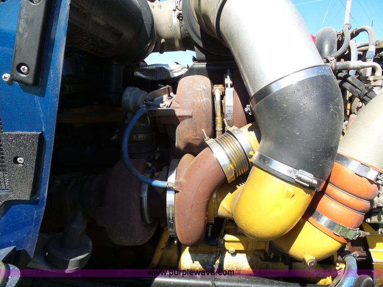 image for item K7993 2007 Kenworth semi truck