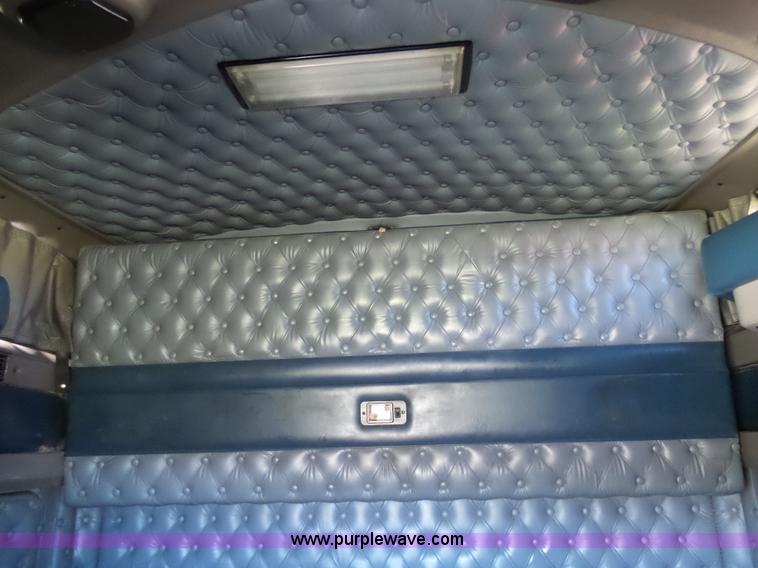 image for item K7993 2007 Kenworth semi truck