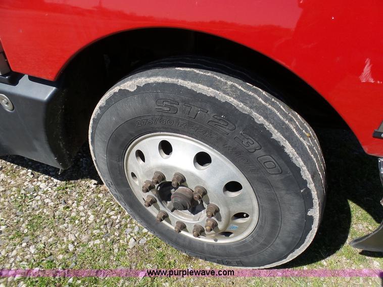 image for item K7995 2000 Kenworth T600 semi truck