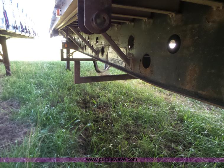 image for item L5802 2000 Transcraft Eagle flatbed trailer