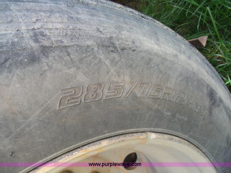 image for item L5802 2000 Transcraft Eagle flatbed trailer