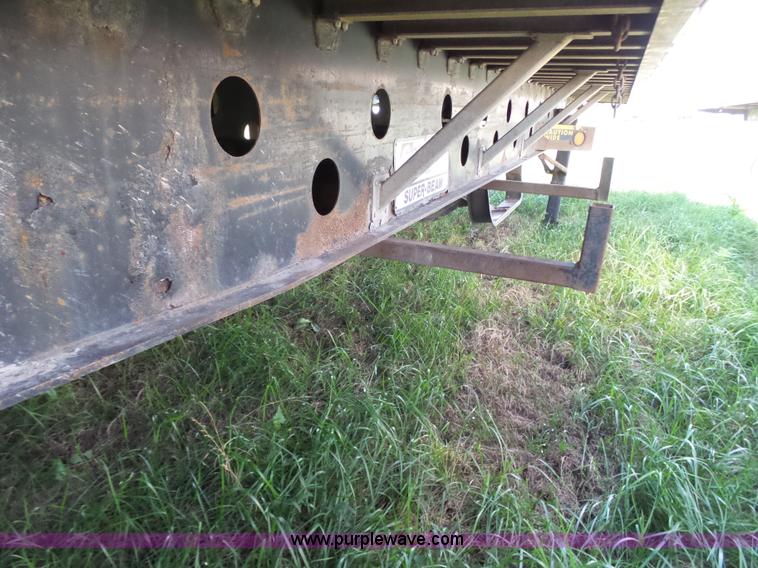 image for item L5802 2000 Transcraft Eagle flatbed trailer